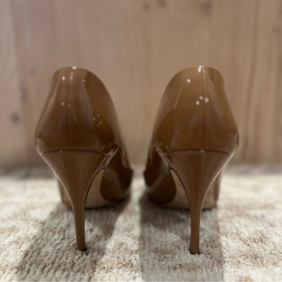 kate spade ♡ Camel Patent Leather Pointed Pumps - Picture 8 of 8